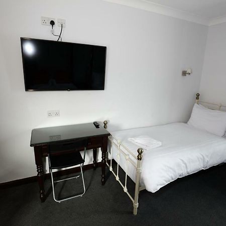Aylesbray Lodge CBG Eksteriør bilde