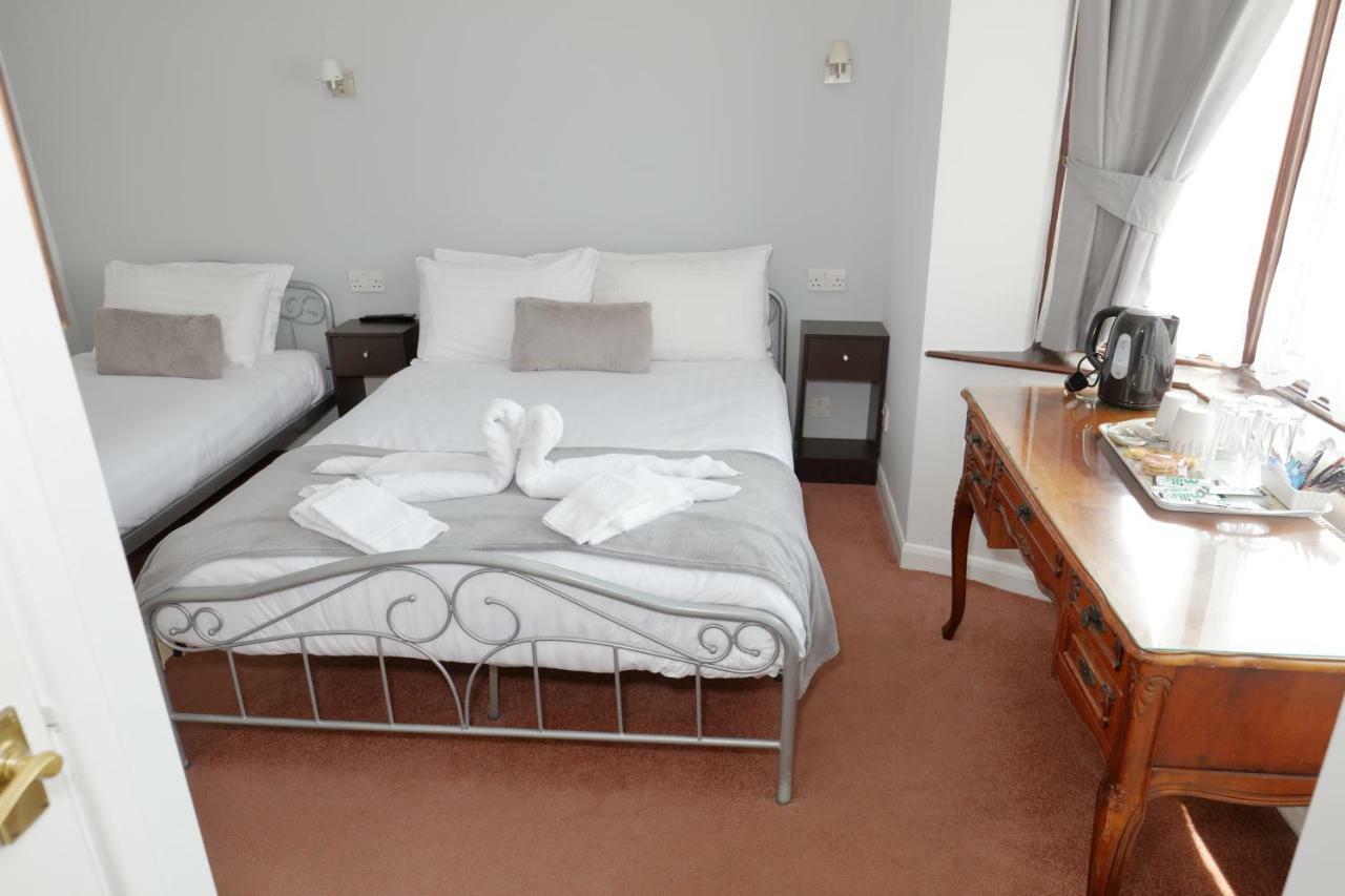 Aylesbray Lodge CBG Eksteriør bilde